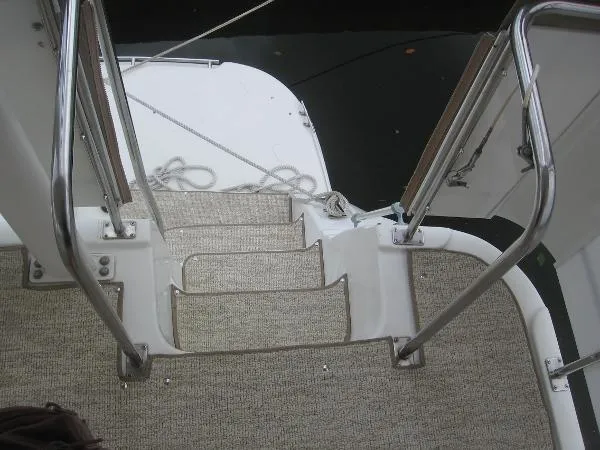 Slide: The Image of Cruiser's Inc. Motor Yacht Aft Cabin 1997 - 5