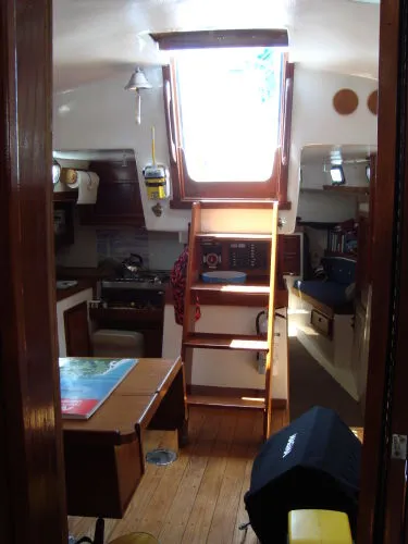 Slide: The Image of Irwin Sailboat 1977 - 8