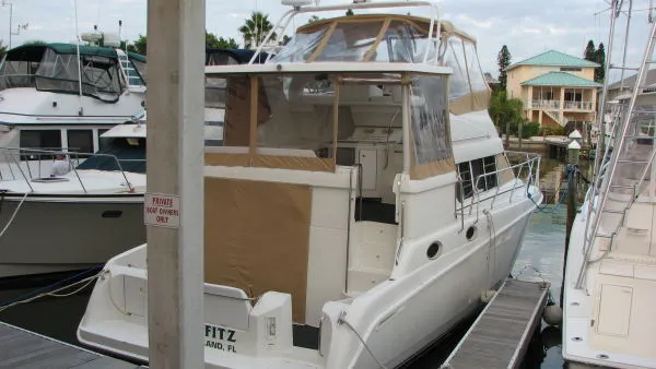 Slide: The Image of Silverton 442 Cockpit motoryacht 1996 - 0