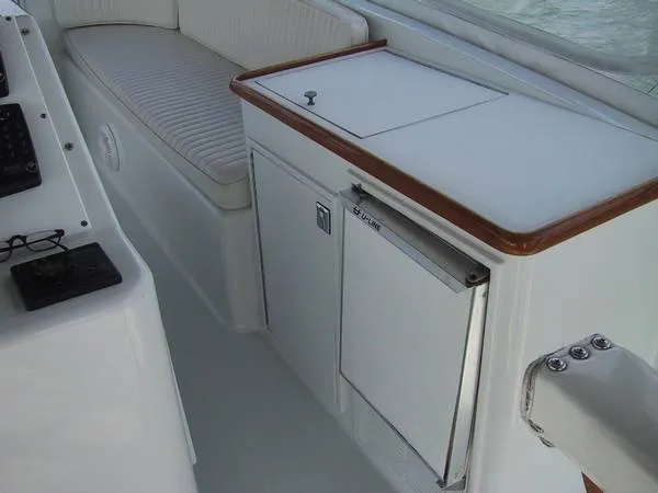 Slide: The Image of Ocean Yachts sportfish 1986 - 2