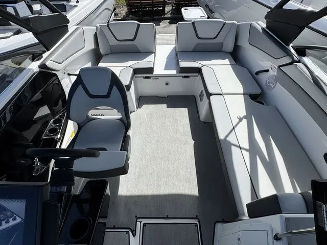 Slide: The Image of Yamaha AR220 2026 - 11