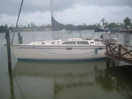 Slide: The Image of Hunter Sloop 1992 - 0