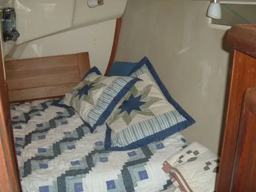 Slide: The Image of Hunter Sloop 1992 - 9
