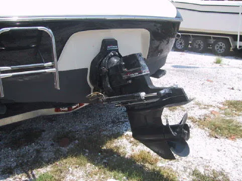 Slide: The Image of Crownline Boats Bowrider 1998 - 1