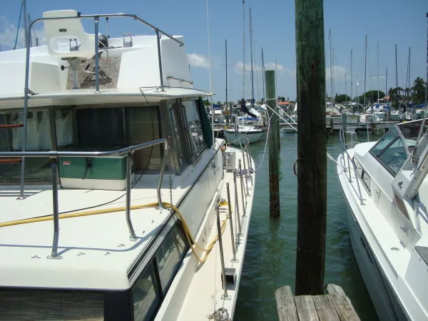 Slide: The Image of Chris-Craft Catalina 1972 - 4