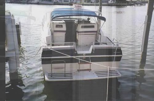 Slide: The Image of Wellcraft ST. TROPEZ 1987 - 1