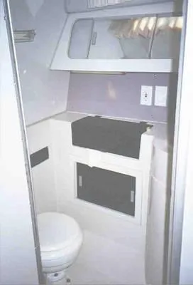 Slide: The Image of Wellcraft ST. TROPEZ 1987 - 4