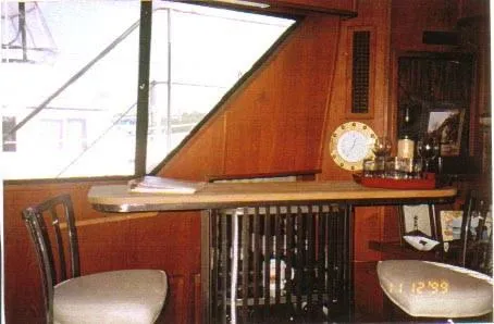 Slide: The Image of Harbormaster Coastal Cruiser Widebody 1987 - 2