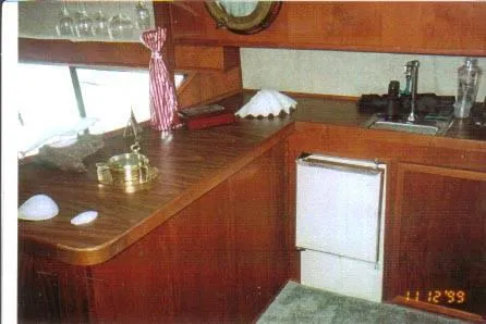 Slide: The Image of Harbormaster Coastal Cruiser Widebody 1987 - 4