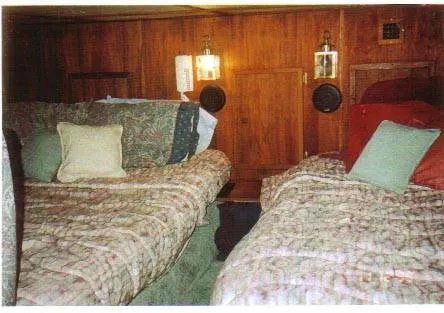 Slide: The Image of Harbormaster Coastal Cruiser Widebody 1987 - 8