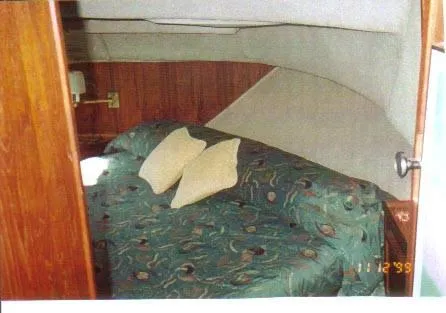 Slide: The Image of Harbormaster Coastal Cruiser Widebody 1987 - 9