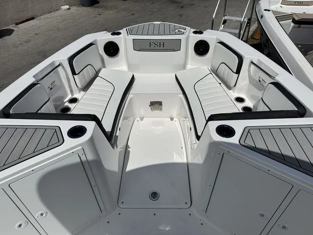 Slide: The Image of Yamaha 222 FSH Sport E 2026 - 10