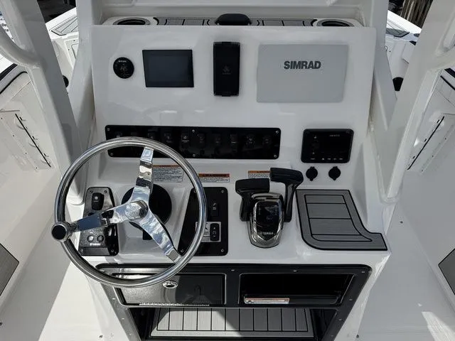 Slide: The Image of Yamaha 222 FSH Sport E 2026 - 8