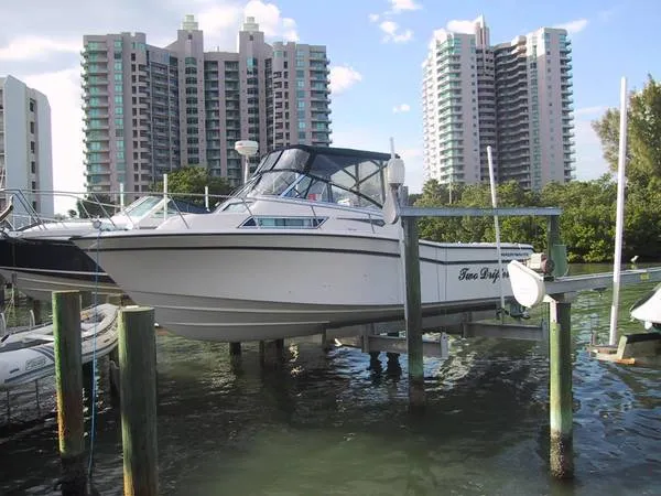 Slide: The Image of Grady-White Marlin 1997 - 0