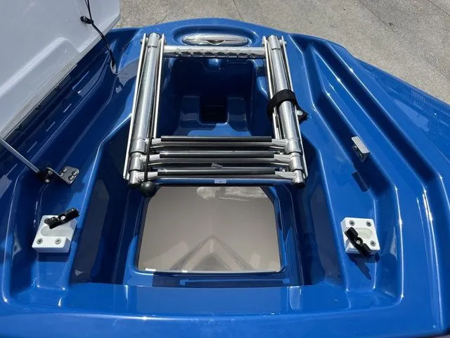 Slide: The Image of Yamaha 255XD 2026 - 11