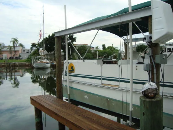 Slide: The Image of Beachcat Pontoon 2001 - 3