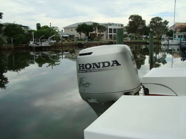 Slide: The Image of Beachcat Pontoon 2001 - 5