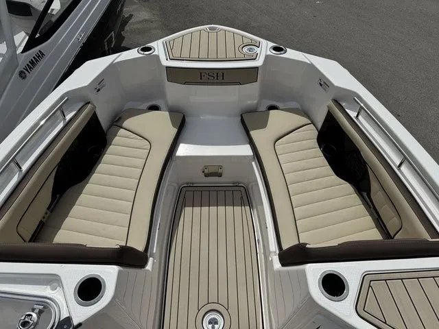 Slide: The Image of Yamaha 252 FSH Sport 2025 - 12