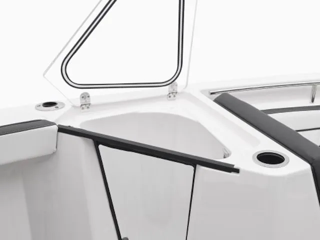 Slide: The Image of Yamaha 252 FSH Sport 2025 - 8