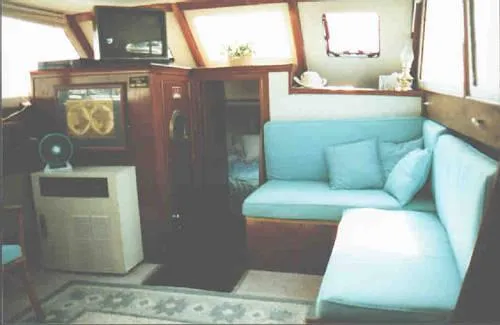 Slide: The Image of Trojan Tri Cabin 1970 - 3