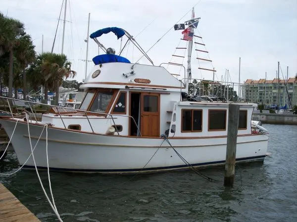 Slide: The Image of Marine Trader 34' Trawler Yacht 1980 - 0