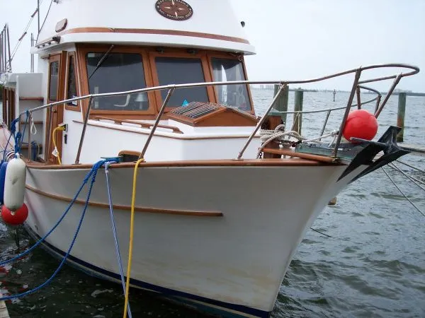 Slide: The Image of Marine Trader 34' Trawler Yacht 1980 - 1