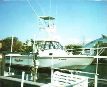 Slide: The Image of Boston Whaler Walkaround Cuddy 1990 - 1