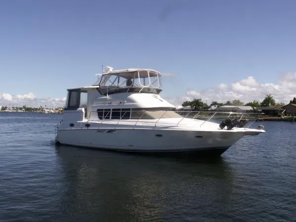Slide: The Image of Silverton Motoryacht 1999 - 2