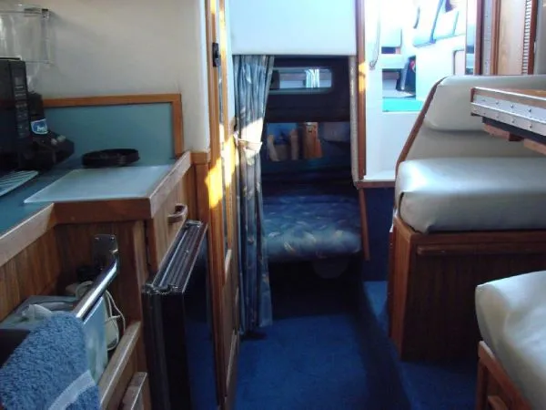 Slide: The Image of Sea Ray 268 Sundancer 1987 - 11