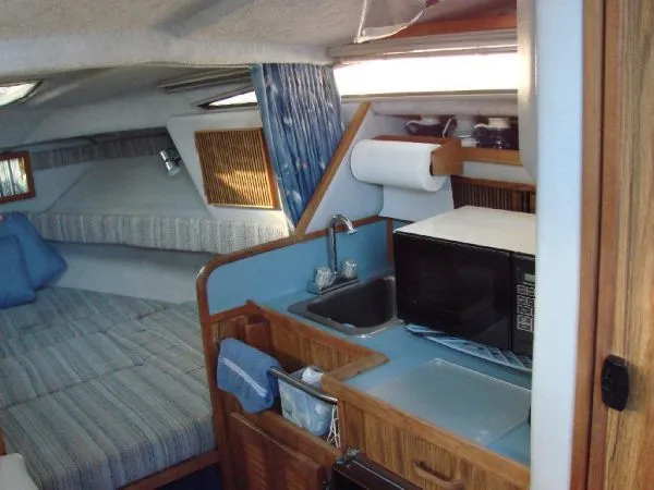 Slide: The Image of Sea Ray 268 Sundancer 1987 - 9