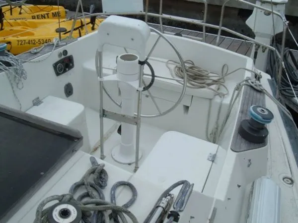 Slide: The Image of Hunter Sloop 1980 - 3