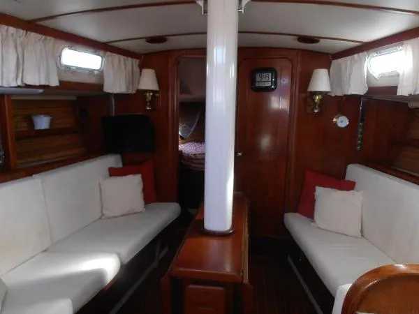 Slide: The Image of Morgan CC Sloop 1985 - 6