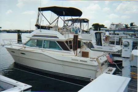 Slide: The Image of Sea Ray sedan/convertible 1986 - 0