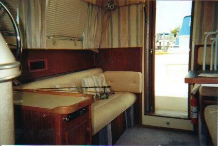 Slide: The Image of Sea Ray sedan/convertible 1986 - 3