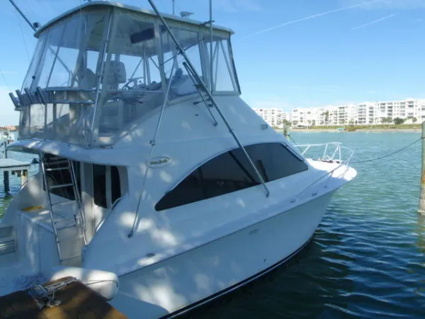 Slide: The Image of Ocean Yachts Super Sport 2000 - 3