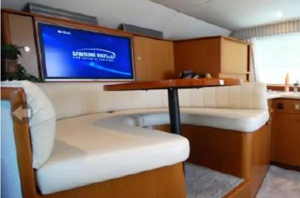 Slide: The Image of Ocean Yachts Super Sport 2000 - 9