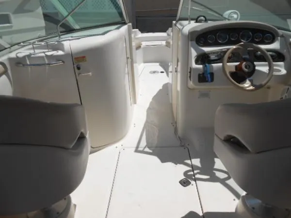 Slide: The Image of Sea Ray SunDeck 2002 - 7