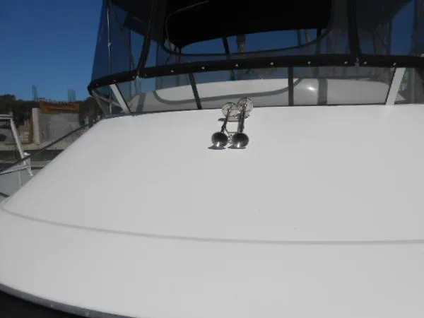 Slide: The Image of Silverton 39 Motor Yacht 2005 - 11