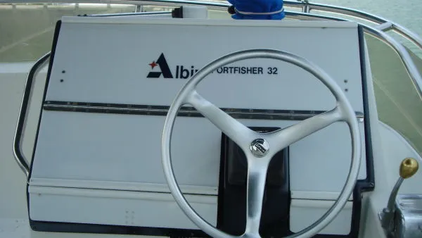 Slide: The Image of Albin Sportsfisherman Cruiser 1995 - 4