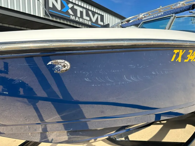 Slide: The Image of MasterCraft 2006 - 12