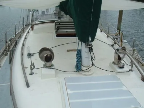 Slide: The Image of Island Trader Ketch 1981 - 4