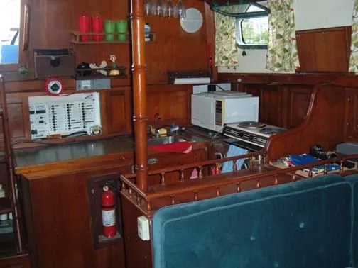Slide: The Image of Island Trader Ketch 1981 - 6
