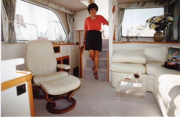 Slide: The Image of Chris-Craft 427 Catalina 1990 - 1