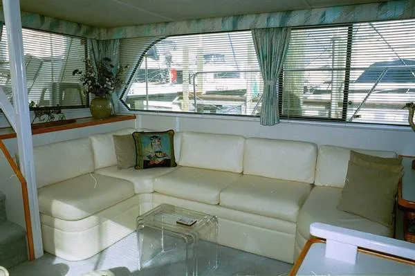 Slide: The Image of Chris-Craft 427 Catalina 1990 - 2