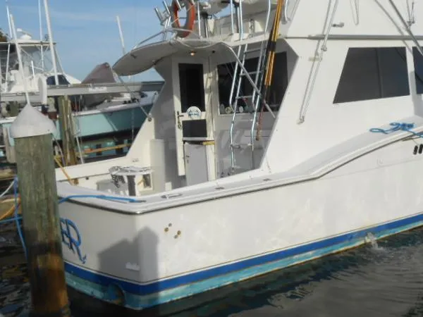 Slide: The Image of Hatteras Convertible 1980 - 1