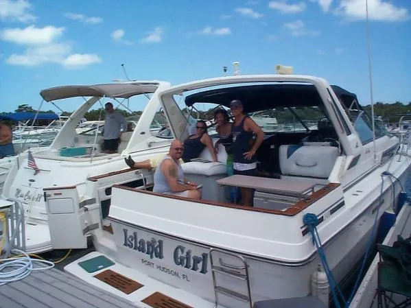 Slide: The Image of Sea Ray 34 EXPRESS SUNDANCER 1989 - 11