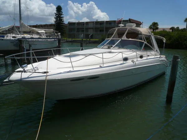 Slide: The Image of Sea Ray Sundancer 2002 - 1