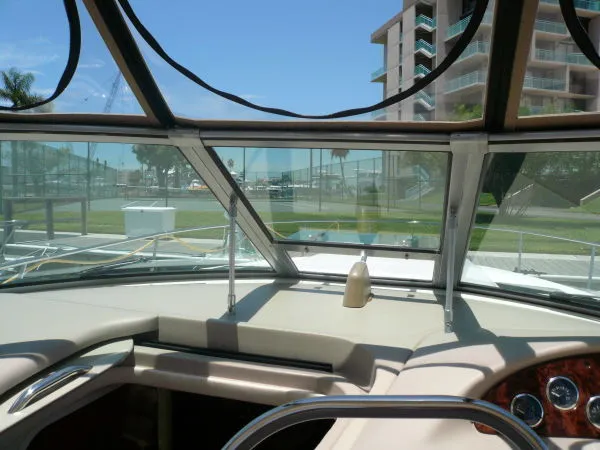 Slide: The Image of Sea Ray Sundancer 2002 - 8