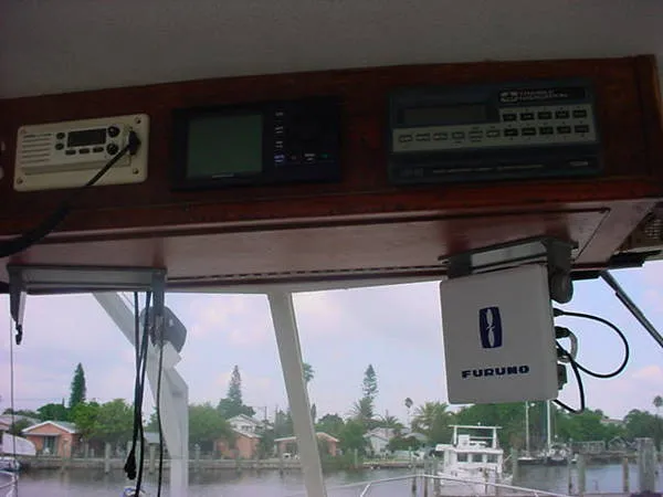 Slide: The Image of Egg Harbor motoryacht 1985 - 4