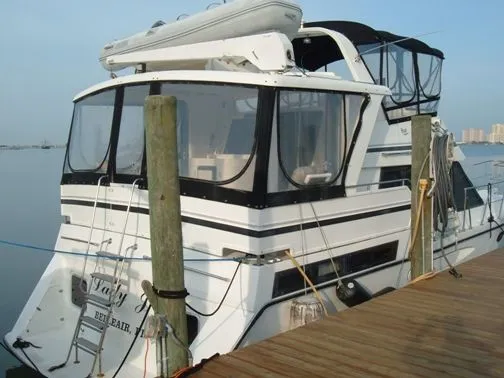 Slide: The Image of Hyatt Aft Deck Motoryacht 1996 - 0